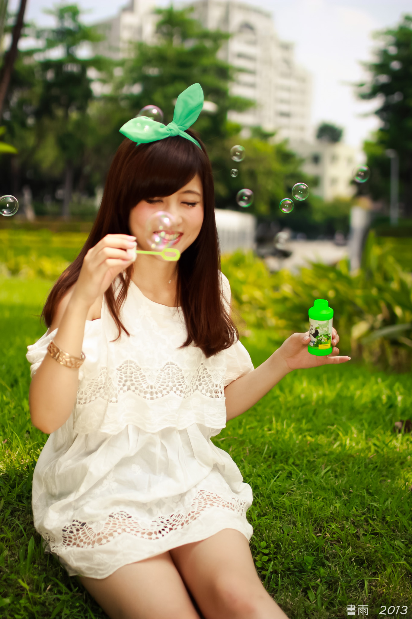 [Beautyleg番外篇]2013-09-14 敏敏国美馆外拍 1